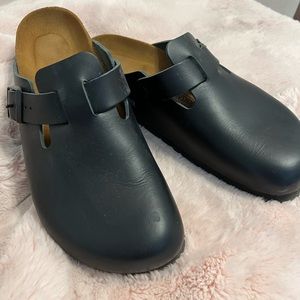 Birkenstock Black Leather Bostons 44